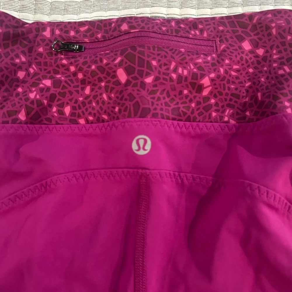 lululemon athletica Magenta Leggings - Picture 4 of 8